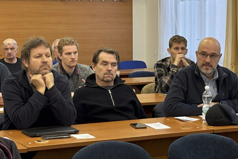 Zástupci deníku Sport na valné hromadě KSN